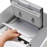 Kép 5/5 - Iratmegsemmisítő DAHLE 35314 konfetti P4 300 lap